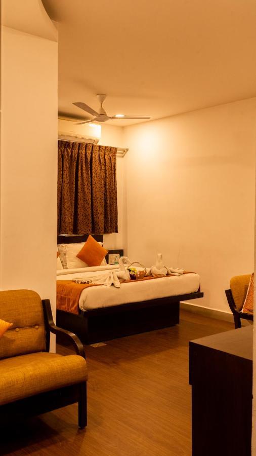 Hotel Scarlet Bangalore Exterior photo
